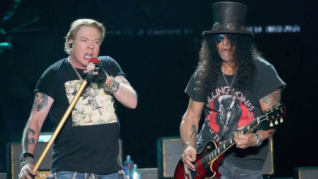 Axl Rose e Slash, do Guns N' Roses